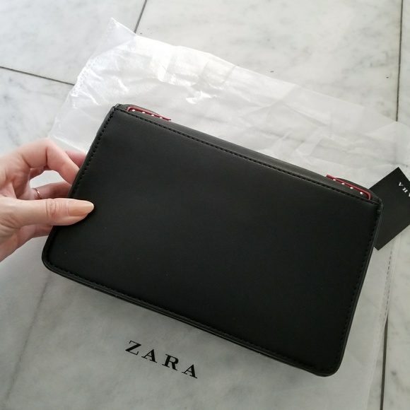 Zara Heart Crossbody Bag - Picture 8 of 8